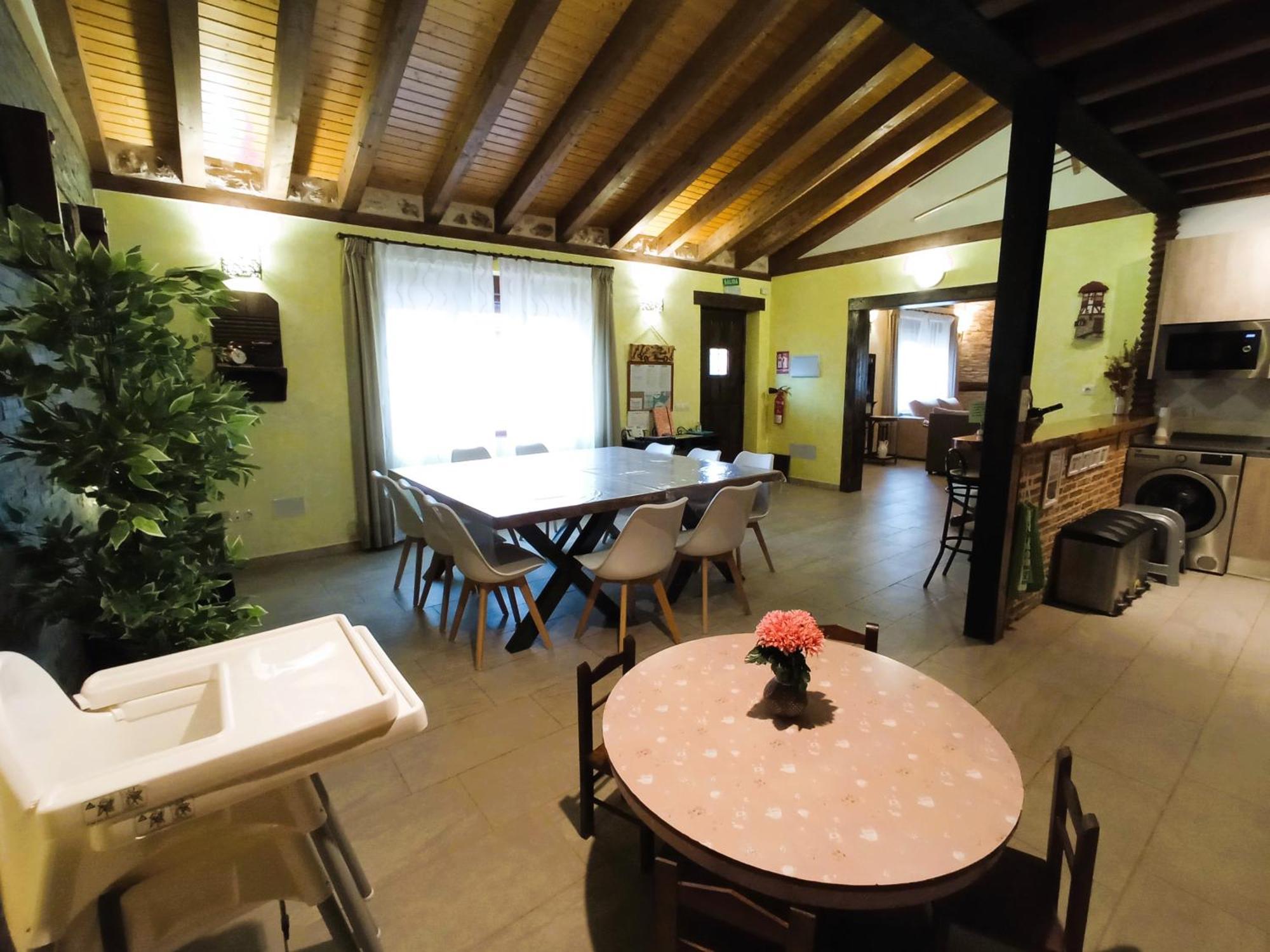 Villa Casa Entre Hoces810paxJardín y barbacoa Fuentemizarra Exterior foto